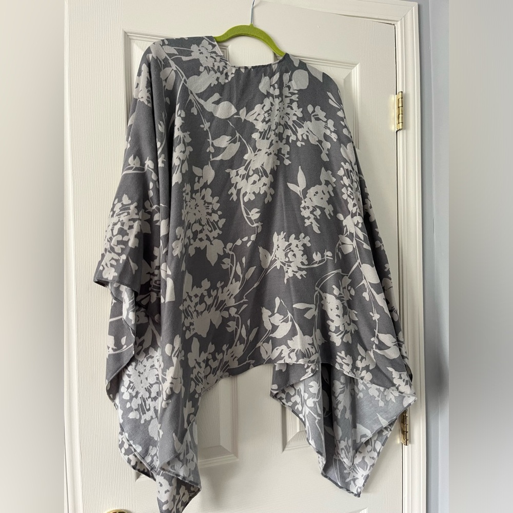 Mixit woman’s wrap
